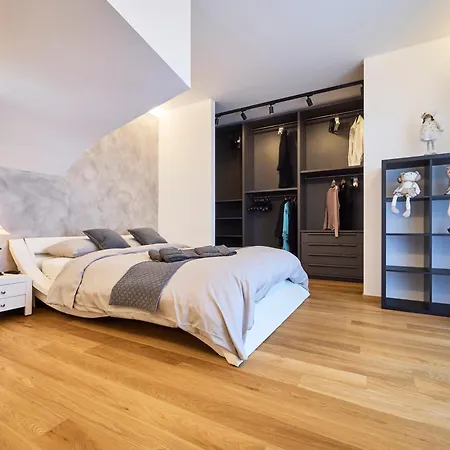 Gio's Elite Villa Monza